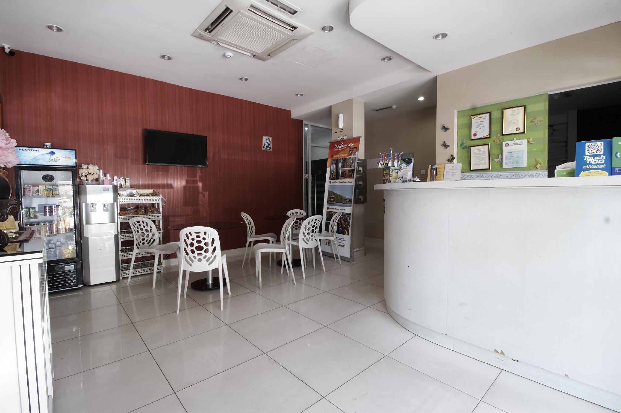 Coop Hotel Putrajaya & Cyberjaya Kampung Dengkil Exteriér fotografie