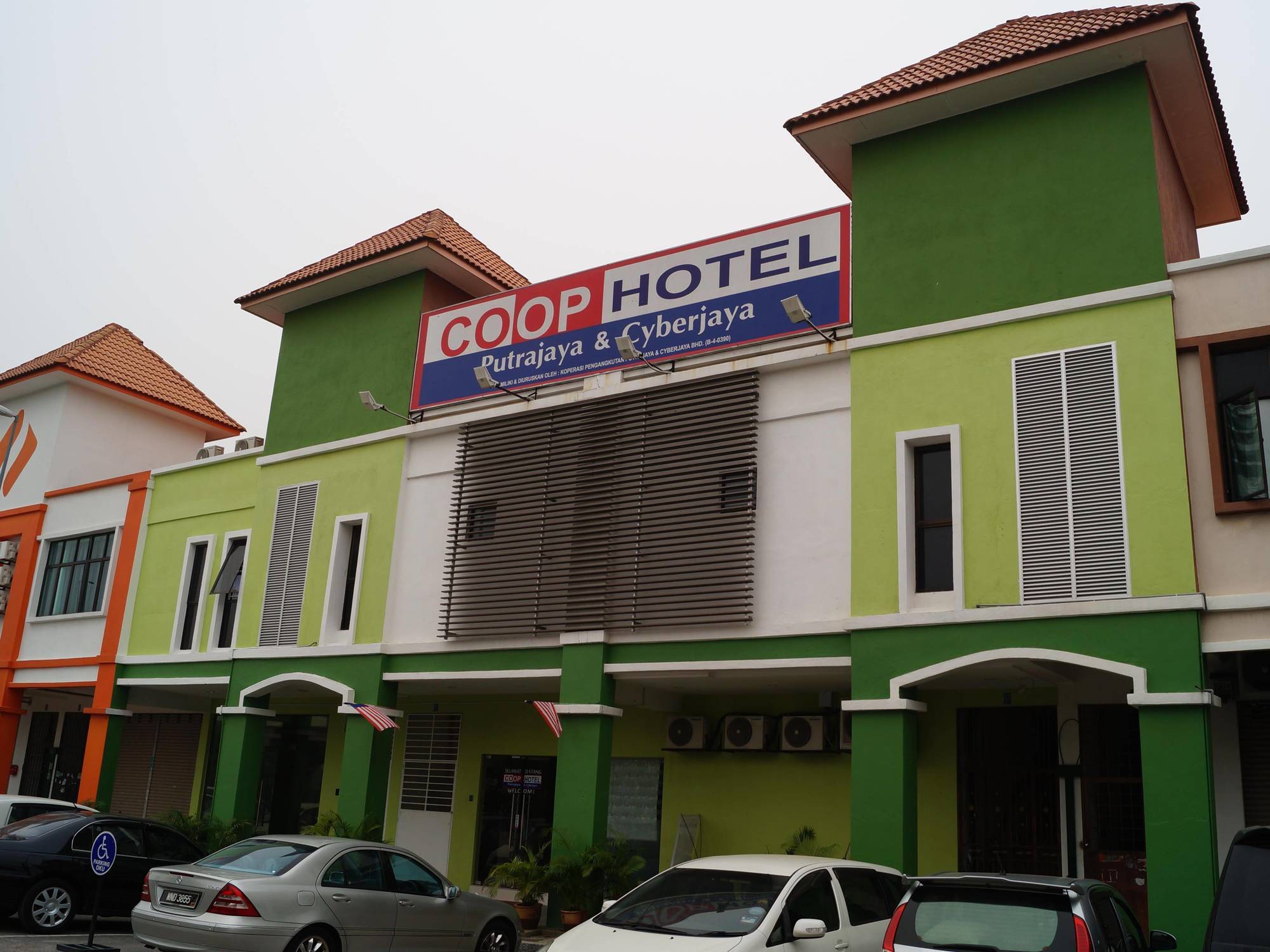 Coop Hotel Putrajaya & Cyberjaya Kampung Dengkil Exteriér fotografie